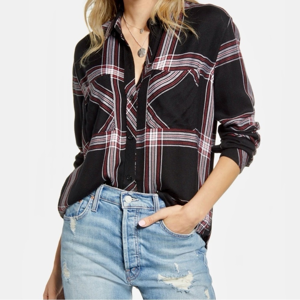 Rails ‘Dylan’ Button-Down Shirt in “Jet White & Ruby Red” Size Small ASO T Swift